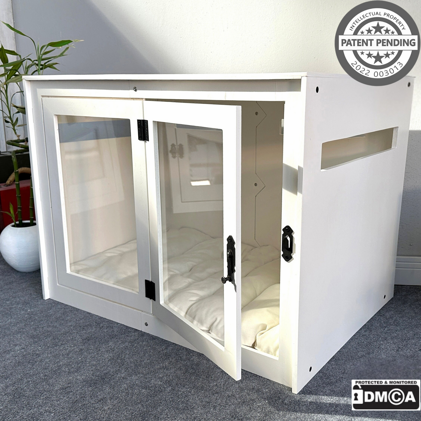 Hundehütte Belano Weiß aus Holz mit personalisiertem Namensschild & Kissen