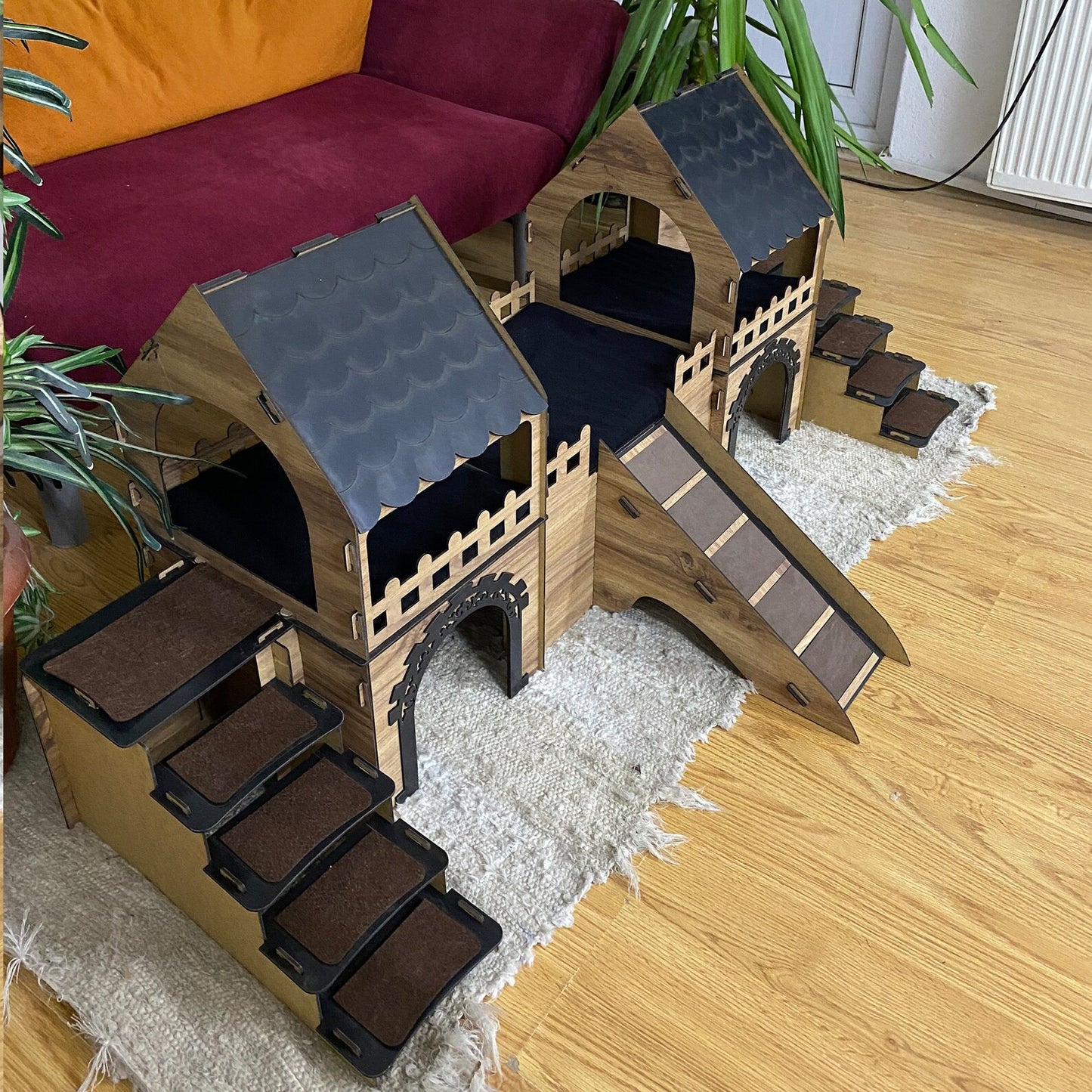 Luxus-Kaninchenvilla „Duplex Dreams“ – mit Rampe, Terrasse & Spieletagen