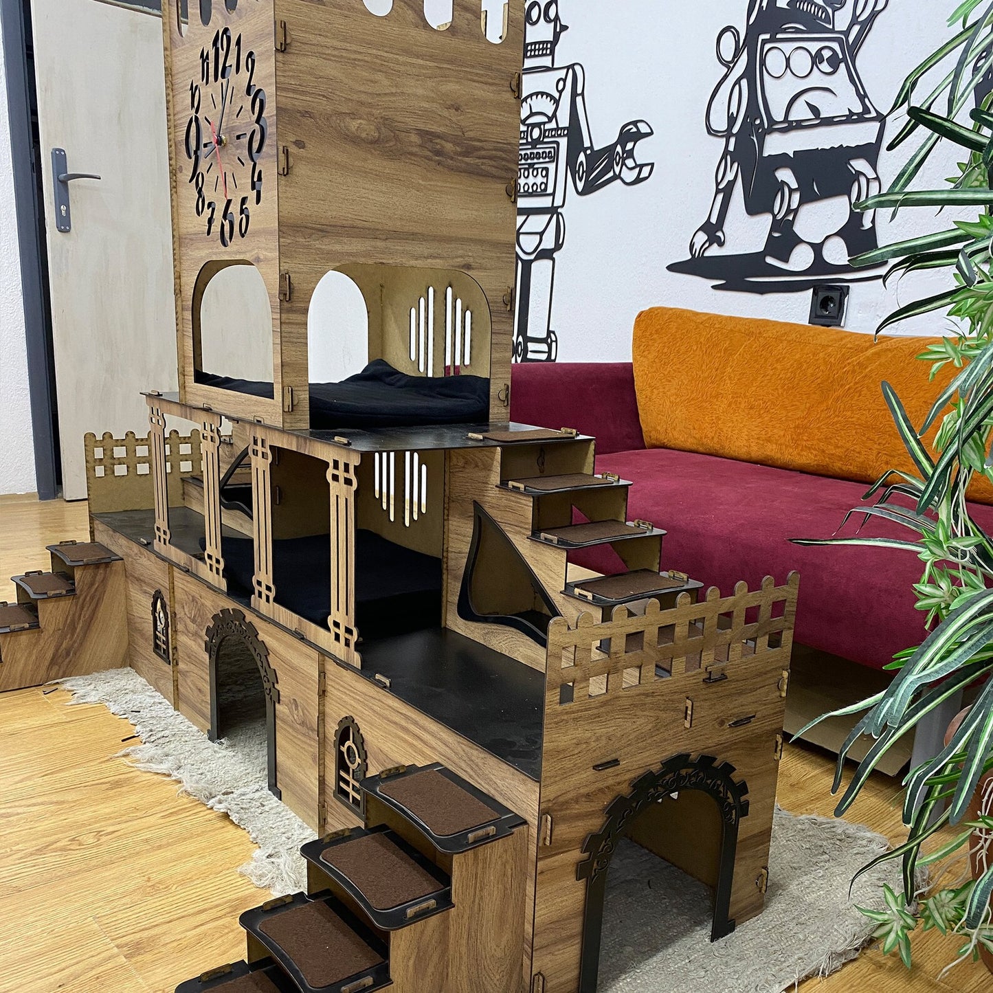 Kaninchenburg mit Uhrturm – 3 Etagen aus Holz