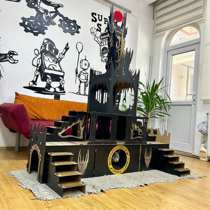 Saurons Auge – Dreistöckiger Kätzchen/Kaninchenstall im Herr-der-Ringe-Design (zerlegbar, handgefertigt, 160 cm hoch)