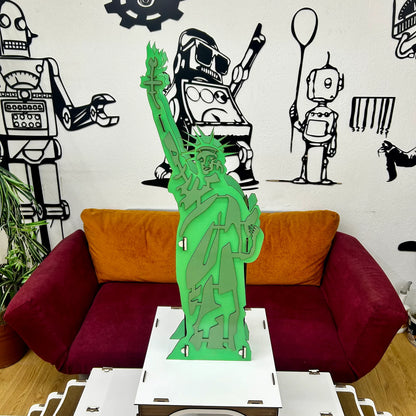 Kaninchenhaus „Freiheitsstatue“ – 3-stöckiges Luxushaus aus MDF