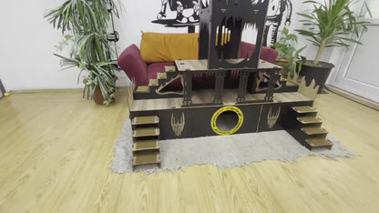 Saurons Auge – Dreistöckiger Kätzchen/Kaninchenstall im Herr-der-Ringe-Design (zerlegbar, handgefertigt, 160 cm hoch)